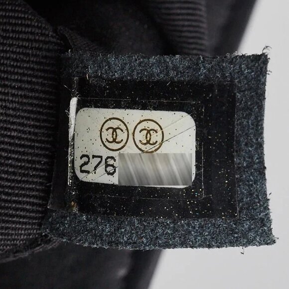 Chanel Black Woven Raffia and Lambskin Leather Medium Boy Bag - Picture 9 of 9